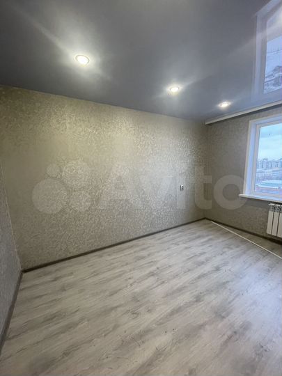 Комната 12 м² в 5-к., 9/9 эт.