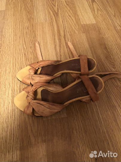 Босоножки женские 38 размер