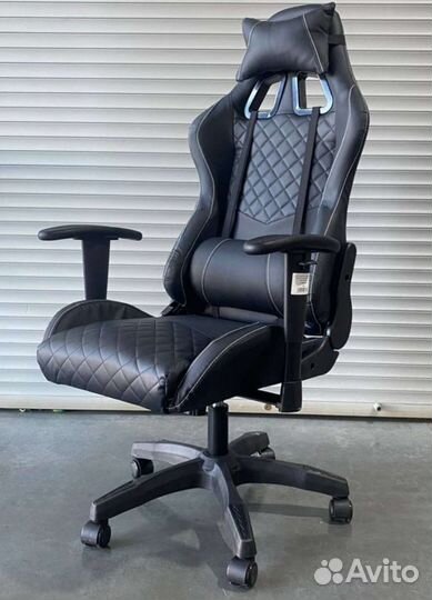 Компьютерное кресло новое
