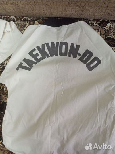 Продам костюм Тхэквондо