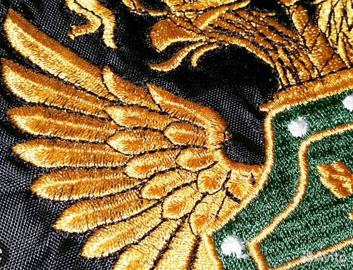 Машинная вышивка на одежде