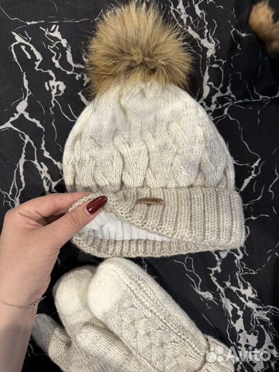 Шапка с варежками