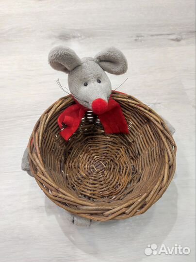 Корзиночка плетёная