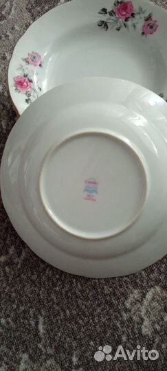 Фарфоровые тарелки, производство Япония