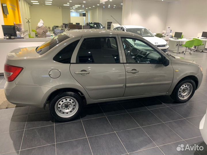 LADA Granta 1.6 AT, 2012, 212 765 км