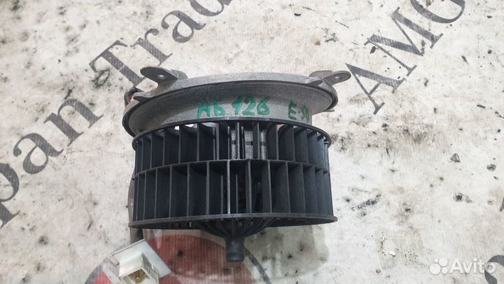 Мотор печки на Mercedes-Benz W210