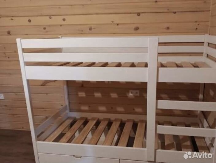 Двухъярусная кровать детская