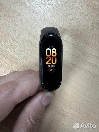 Фитнес браслет xiaomi mi band 4