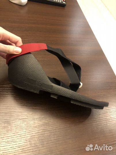 Послеоперационный ботинок правый