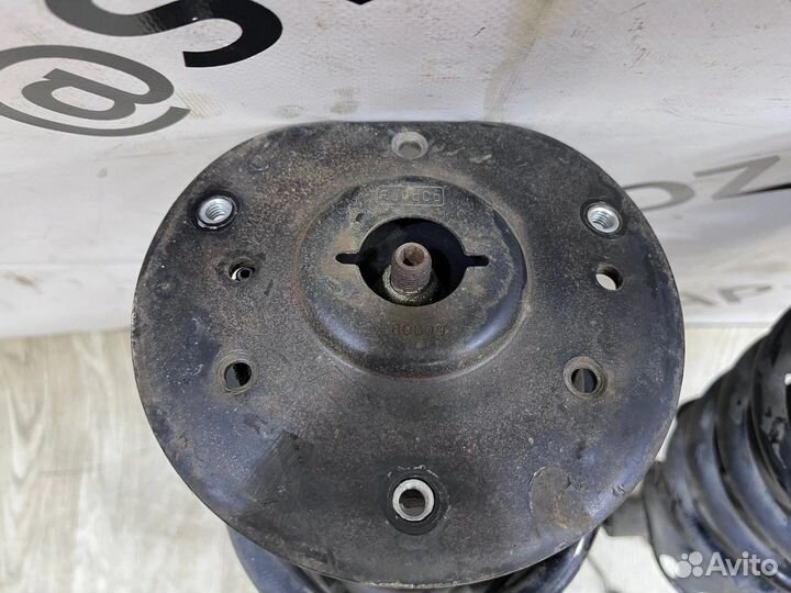 Передние стойки в сборе Volvo XC 70