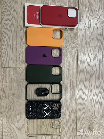 Чехлы на iPhone 13 pro