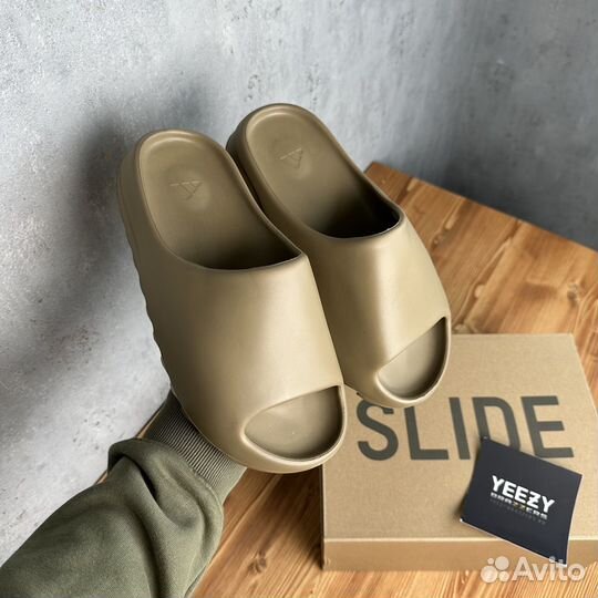 Adidas Yeezy Slide Earth Brown