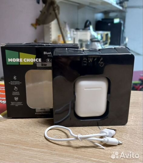 Bluetooth наушники More Choice