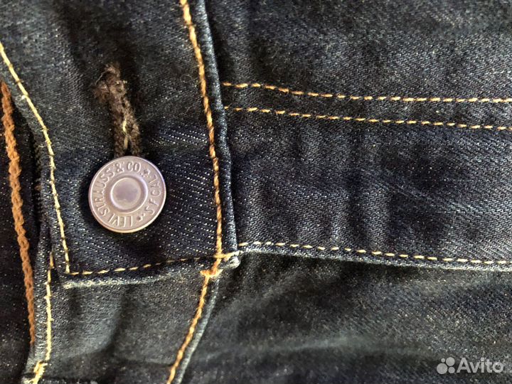 Джинсы levis