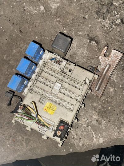 Блок предохранителей солона nissan almera N16