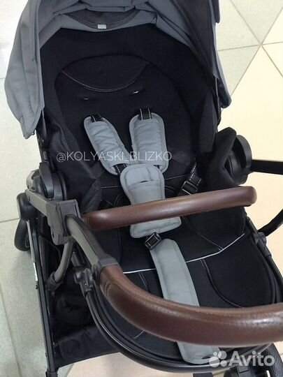 Коляска с реверсом Fest Lux серый