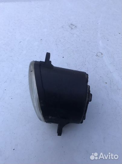 Фара противотуманная левая RAV 4 3 поколения