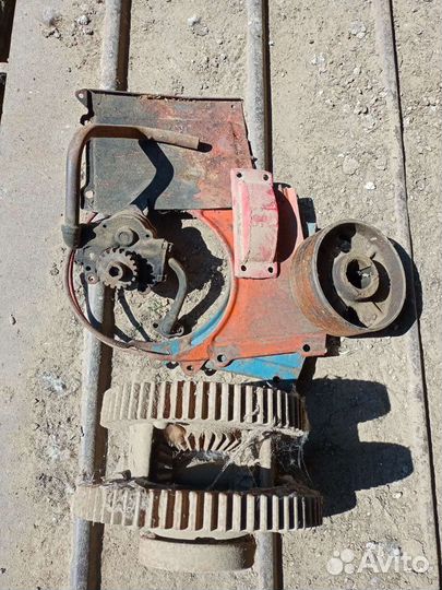 Запчасти для т 25