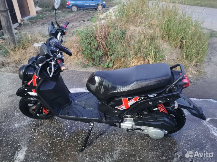Скутер Vento Smart II