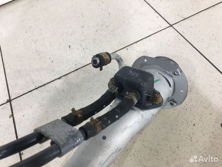 Топливно-заливная горловина