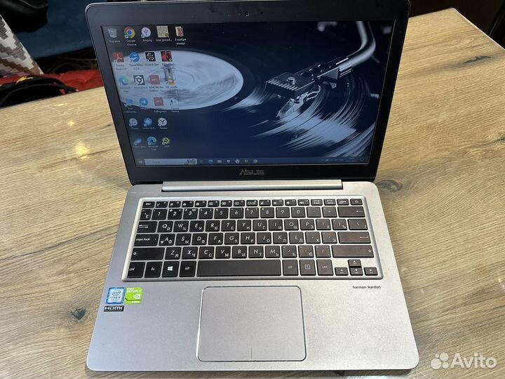 Ноутбук asus