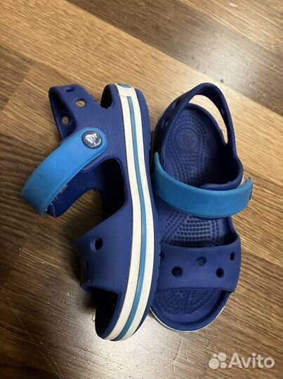 Сандалии crocs C9