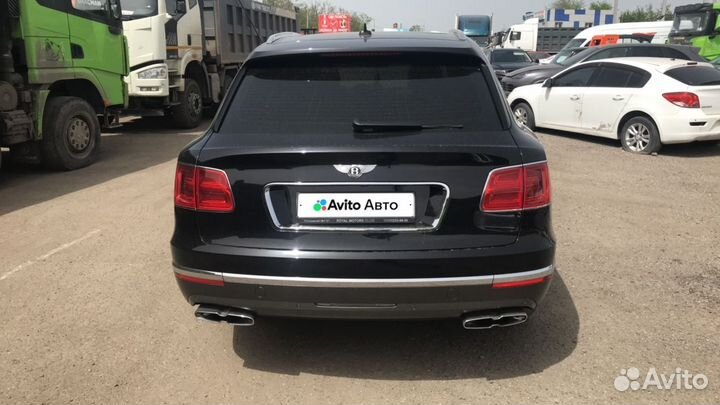 Bentley Bentayga 4.0 AT, 2018, 65 003 км