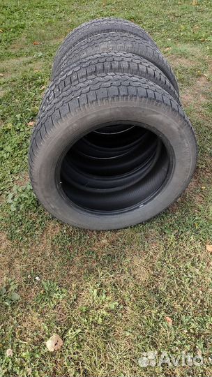 Yokohama Ice Guard F700S 215/60 R17