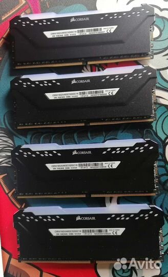 Corsair DDR4 32Gb 3200MHz Vengeance RGB Pro