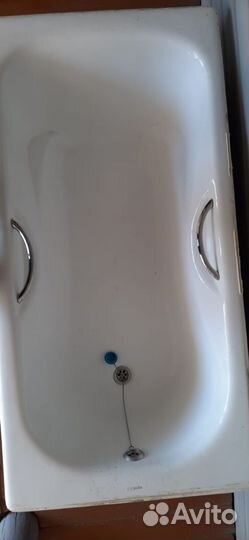 Ванна чугунная