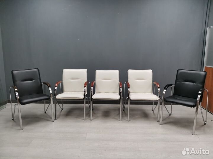 Офисный стул