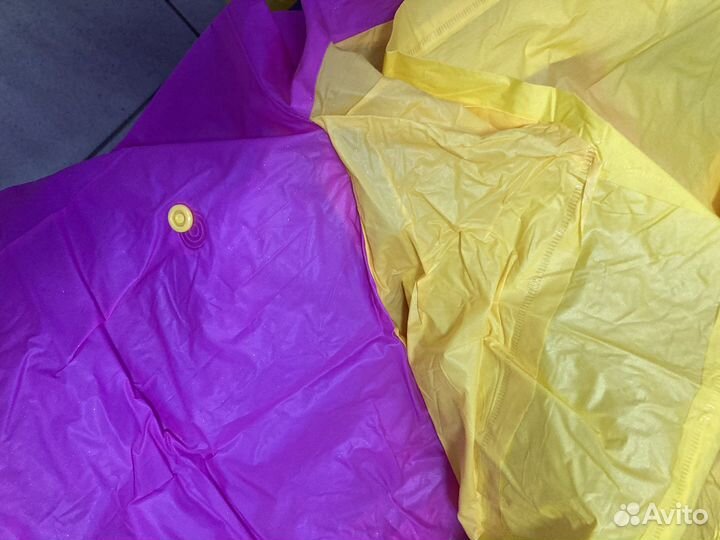 Дождевик для девочки новый