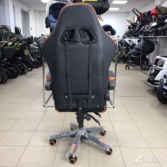 Игровое кресло Компьютерное кресло Геймерское