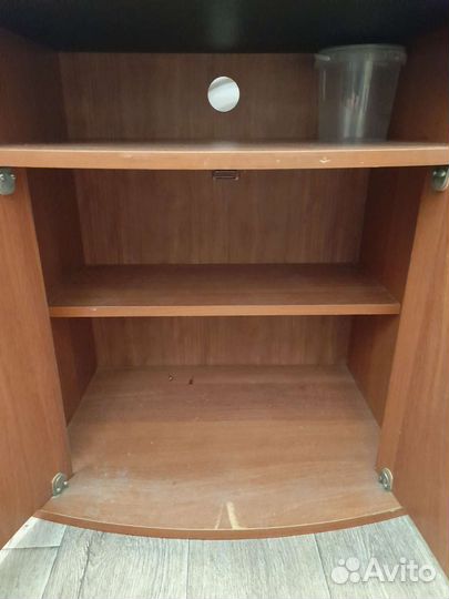 Тумба под телевизор