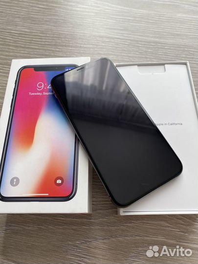 iPhone X, 64 ГБ