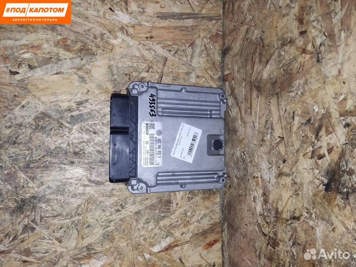 Блок управления двигателем Volkswagen 03C906032P