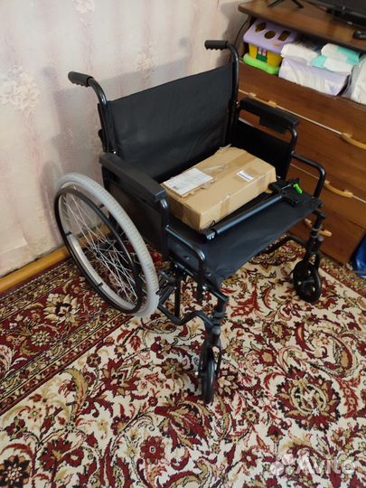 Инвалидная коляска новая