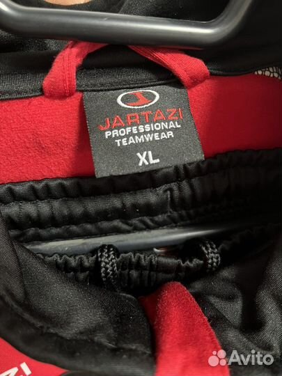 Костюм Jartazi FC Mechelen, футбол Мехелен