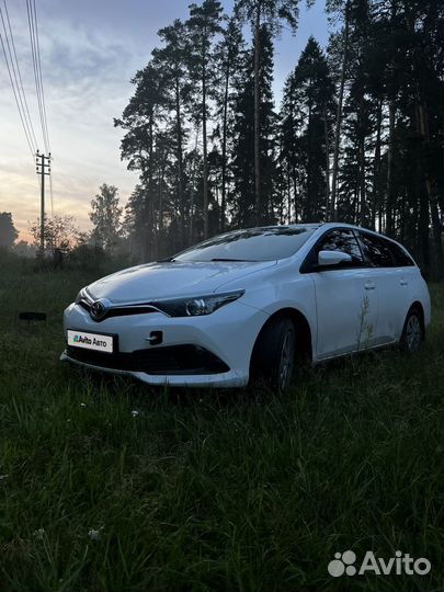 Toyota Auris 1.6 МТ, 2018, 178 000 км