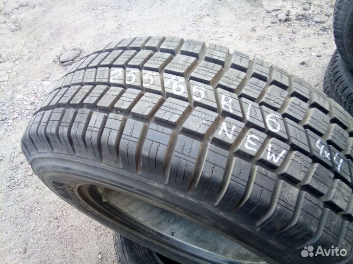 Michelin 4x4 XPC 255/65 R16