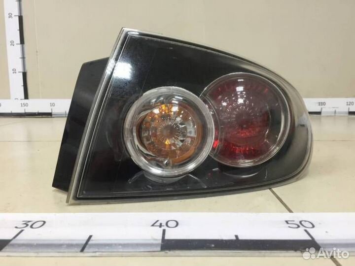Фонарь задний наружный правый Mazda Mazda 3 BK 200