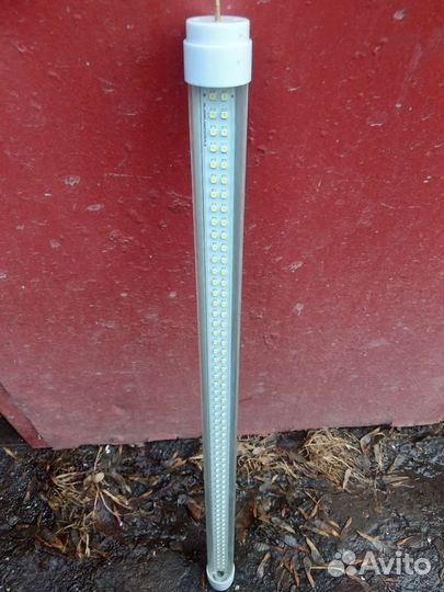 Лампа светодиодная