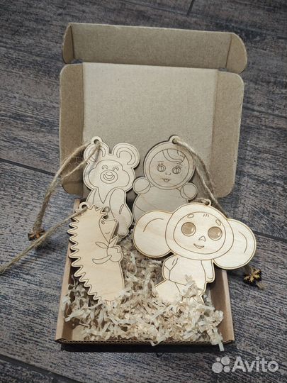 Новогодние украшения, ёлочные игрушки