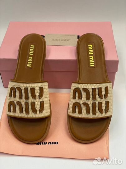 Шлепки женские от MIU MIU