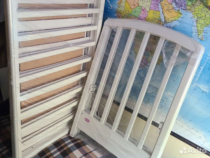 Детская кроватка с комодом бу