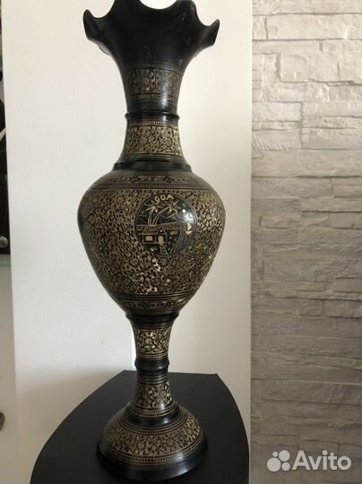 Ваза металлическая Индия
