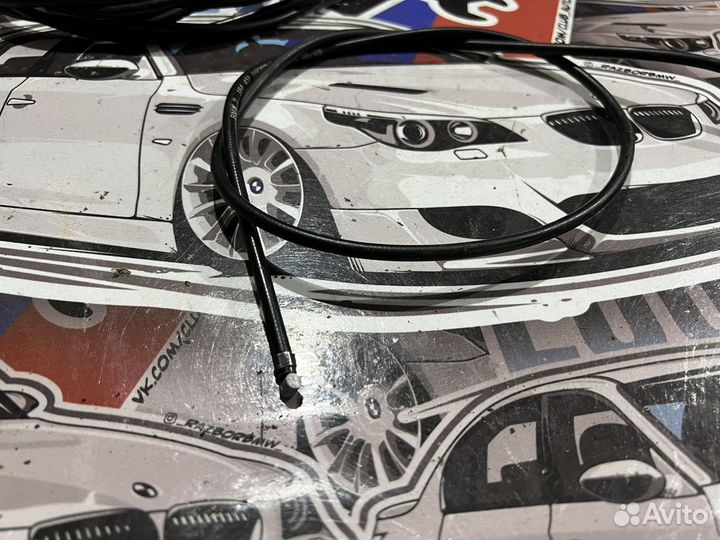Трос капота BMW E60 E61 E63 E64