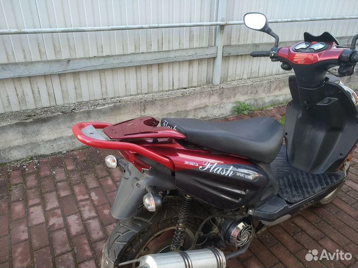 Скутер авм Flash 150