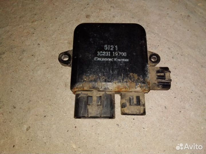 Блок реле Mitsubishi Lancer 9 CS 1.6 4G18 2007