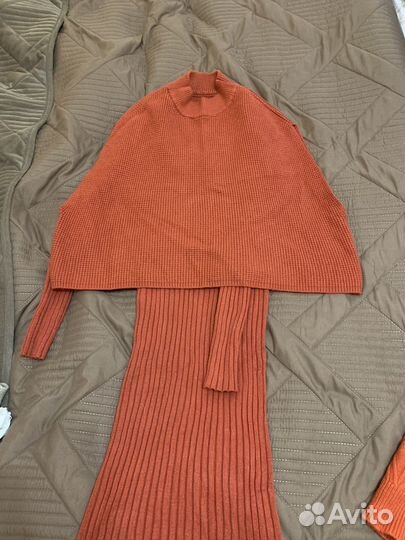 Платье вязаное женское с накидкой, миди 44